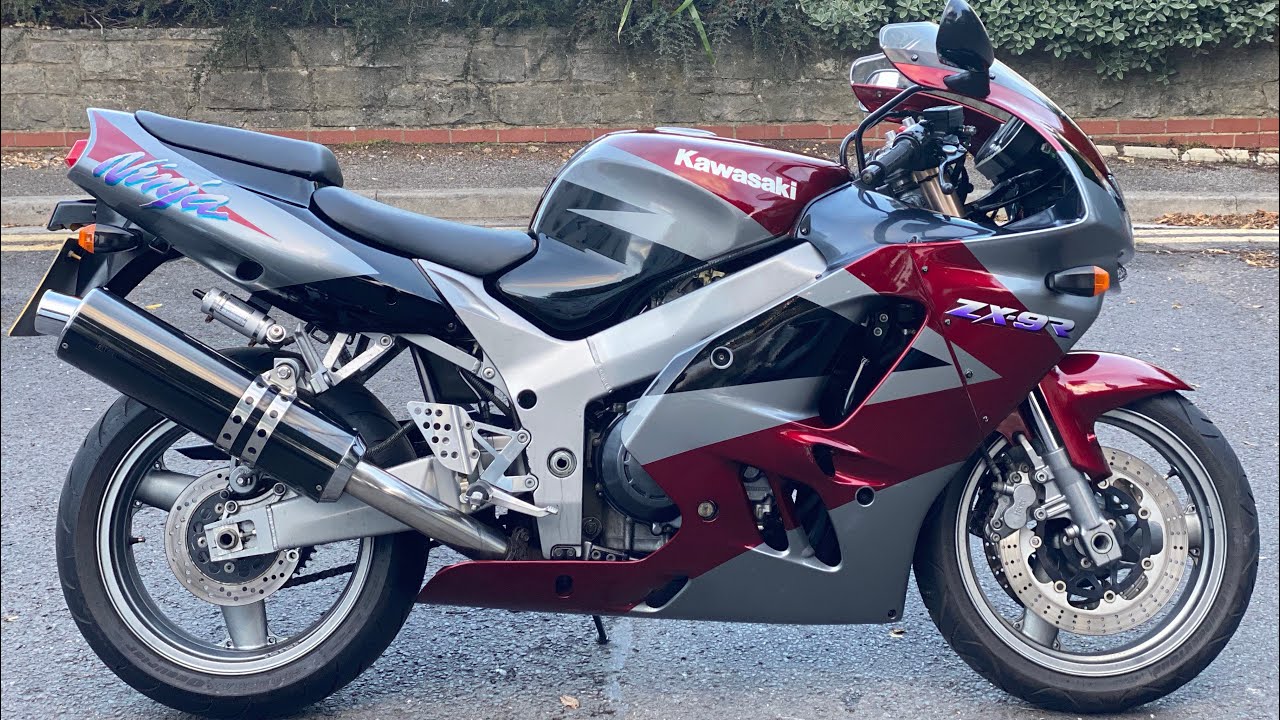 Dynomite Motorcycles - 1994 ('L) ZX9R B1 - 1 owner from new! Just