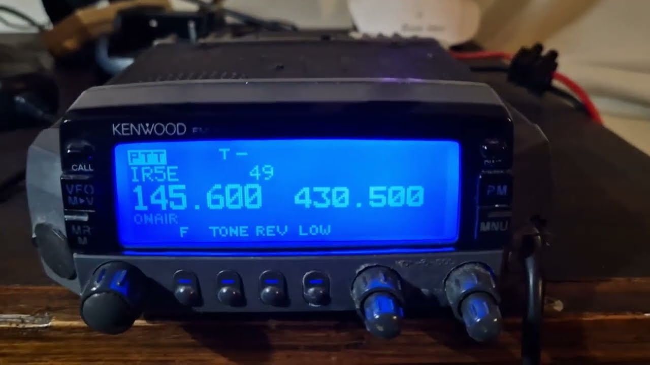 Kenwood TM-V7 radio repeater programming - YouTube