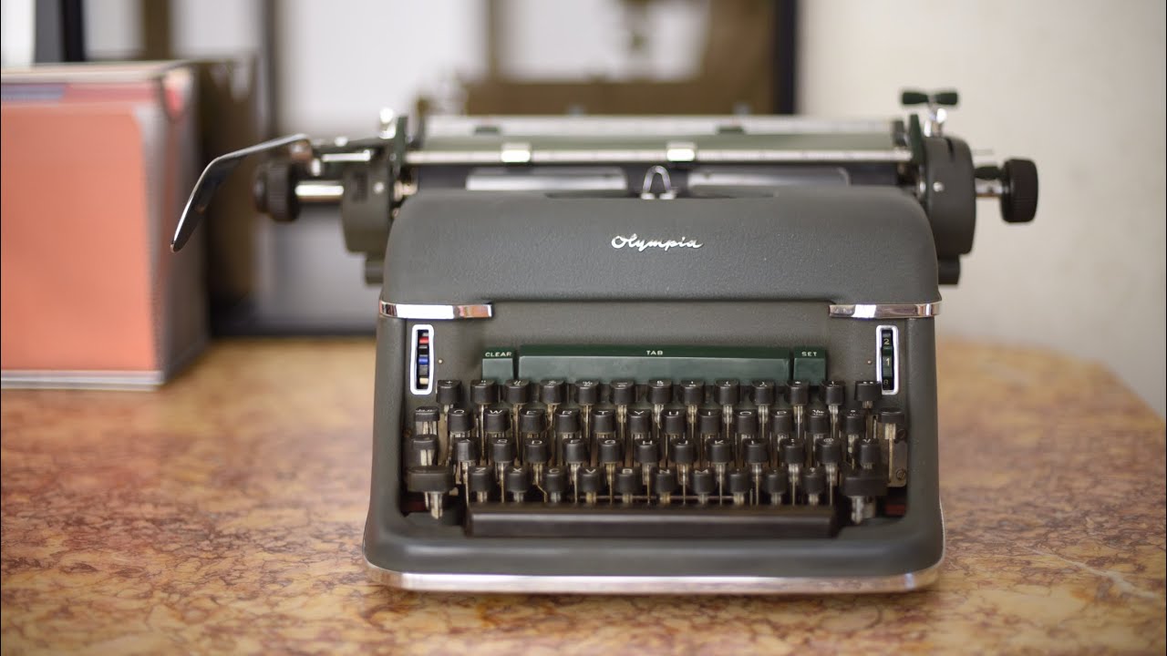 和文タイプライター パンライターMAC－M45 - YouTube