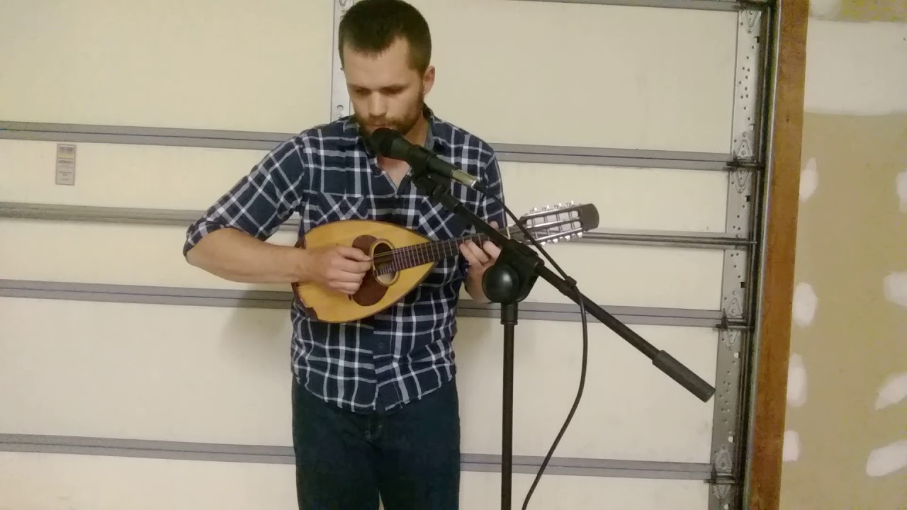 初めてのマンドレレ【リメイク工房】衝動買いしたナポリ型マンドリンを