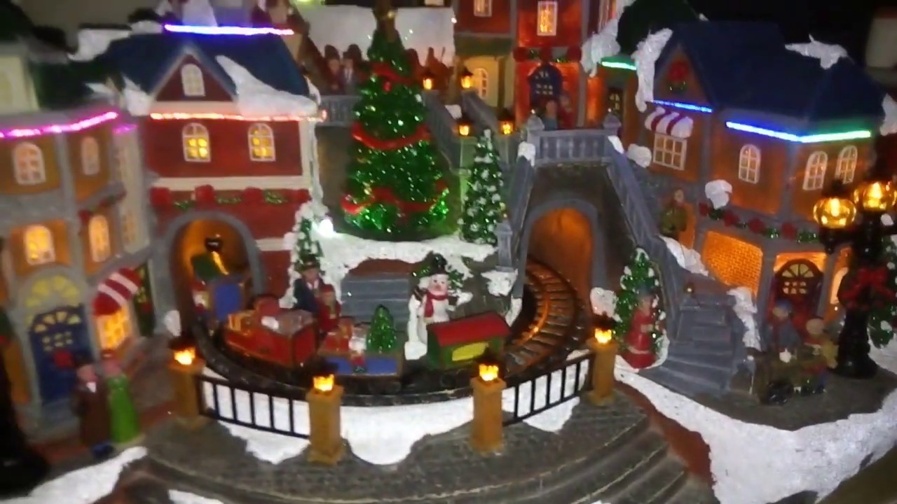 コストコのクリスマスビレッジ・Costco Animated Christmas Village