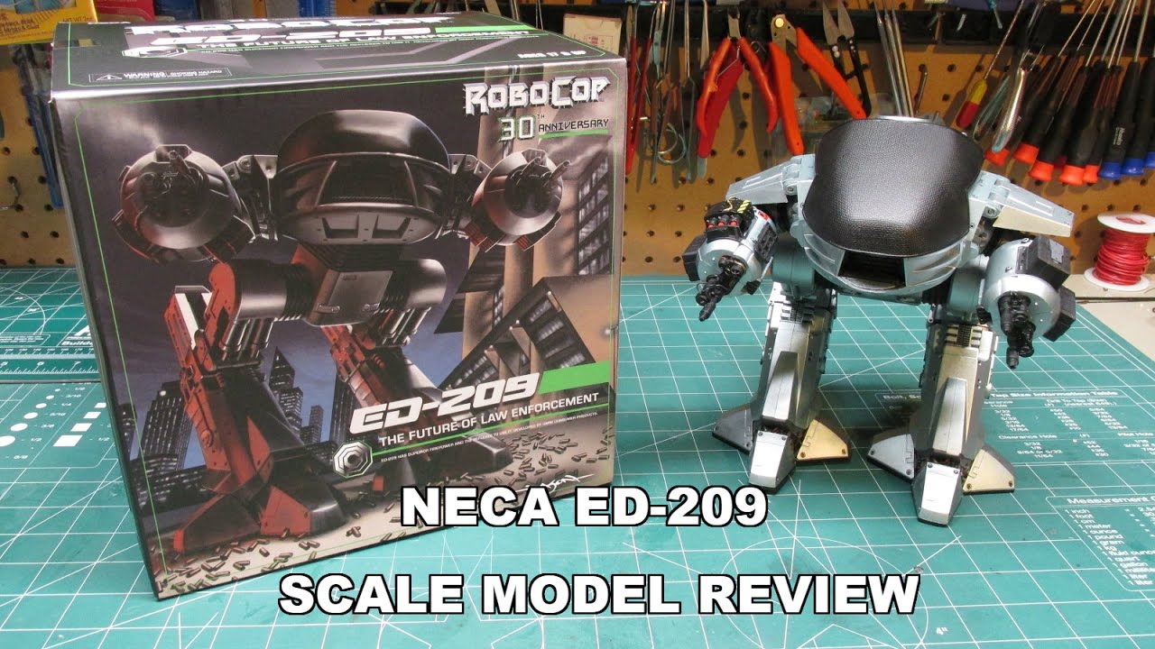 NECA ED-209 ROBOCOP SCALE MODEL FIGURE REVIEW 42055 30th