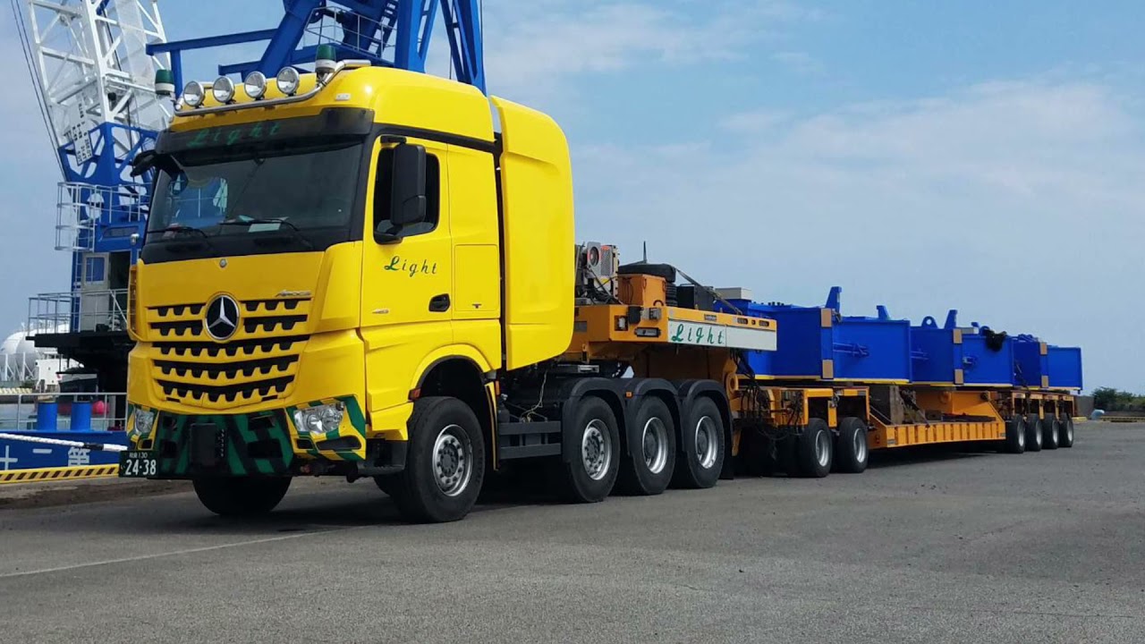 大家運送×FC東京コラボ 重量物運搬特殊トレーラー 大家運送×FC東京