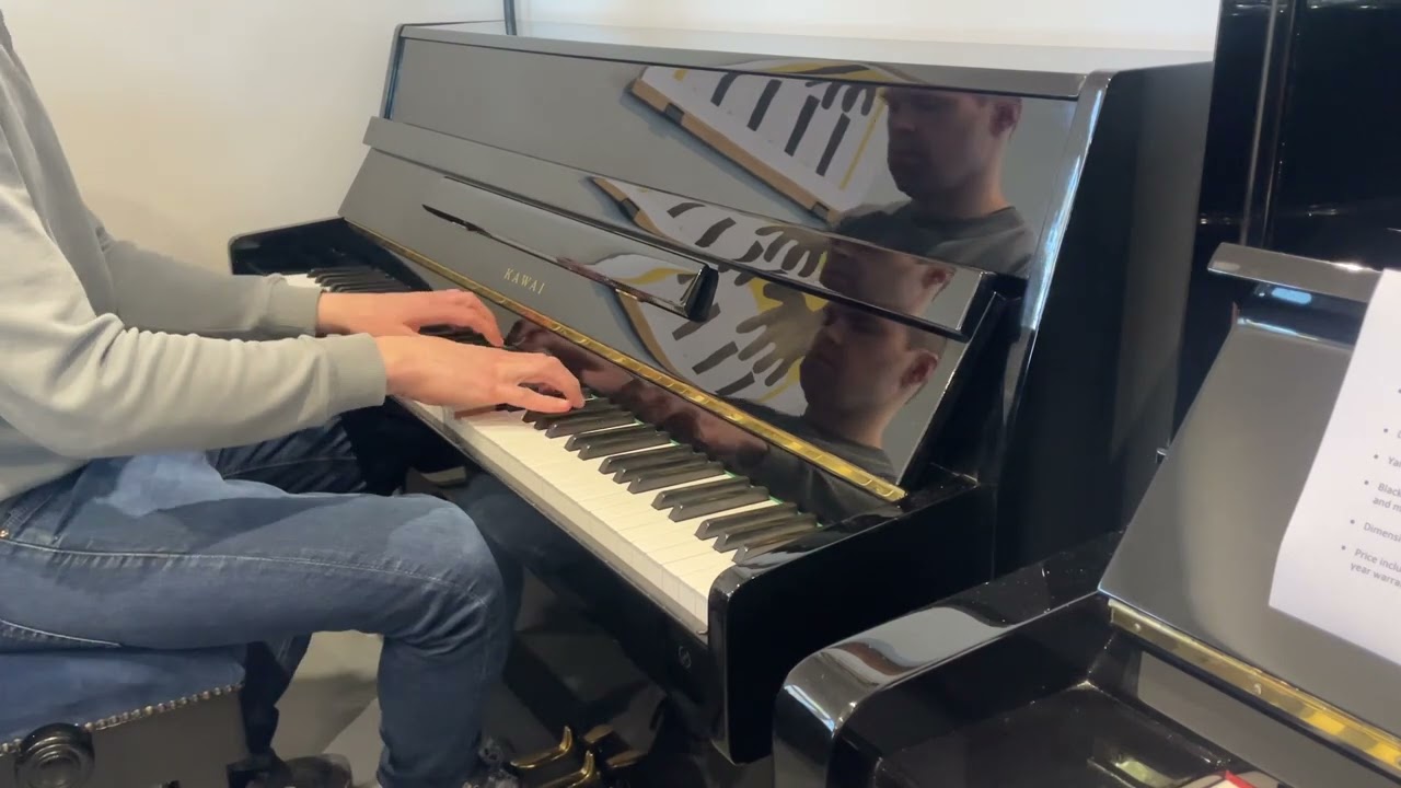 Kawai CX-4 Upright Piano 1984 - Berries Barn Pianos - Demo - YouTube