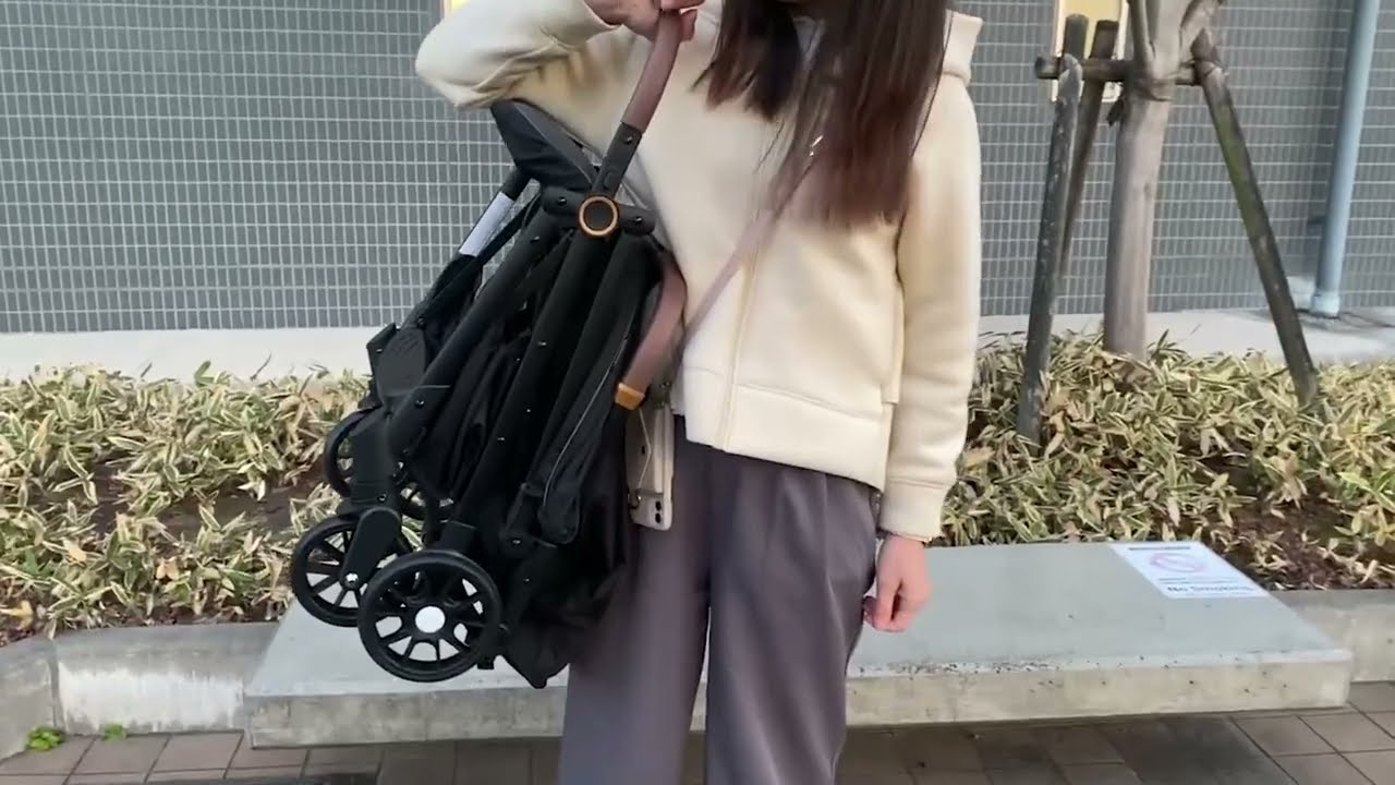 besreyベビーカー軽量5㎏!片手で簡単折りたたみコンパクト新型ブラック