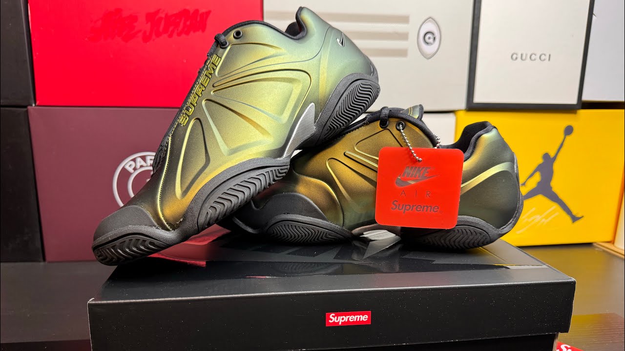 Unboxing the Supreme x Air Zoom Courtposite'Metallic Gold' - YouTube