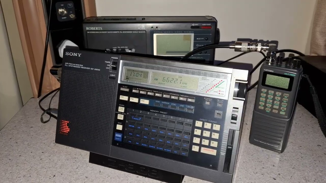 Sony icf-2001d on wellbrook loop - YouTube