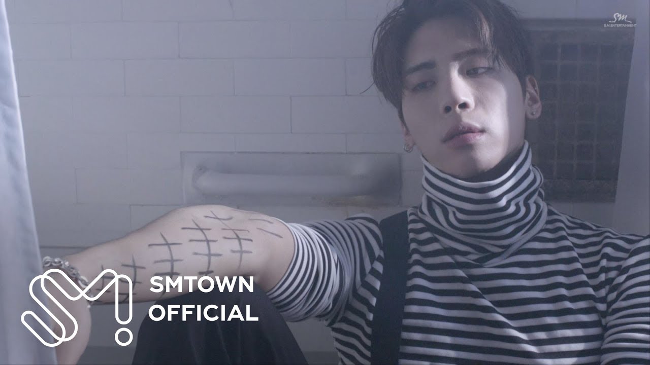 JONGHYUN 종현 'Lonely (Feat. 태연)' MV - YouTube