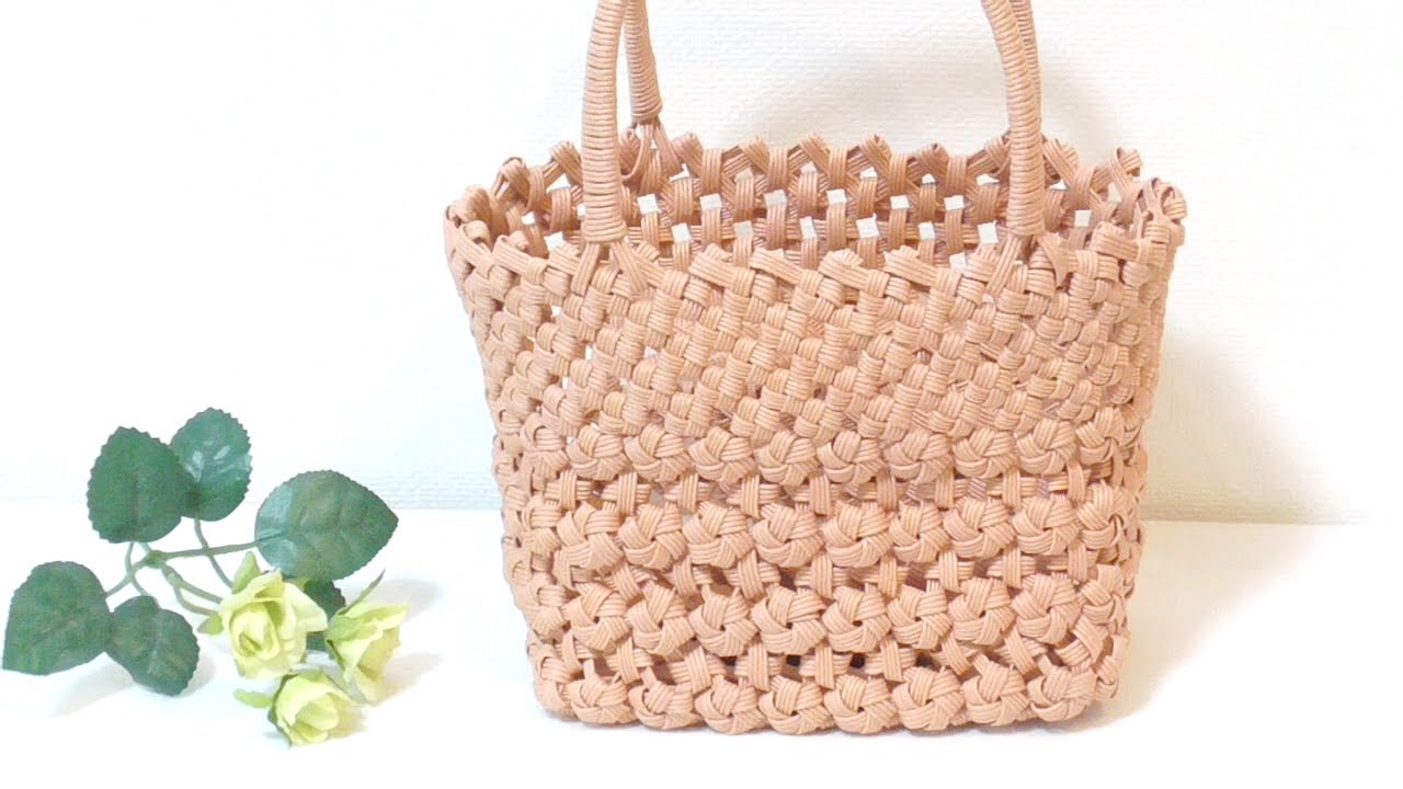 クラフトバンドで作る 3本花結びのミニ手提げバッグ - YouTube