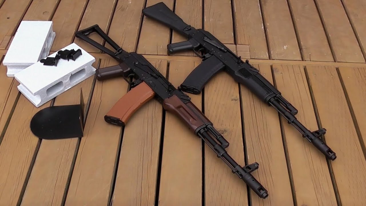 KSC ガスブローバック AK74M ＆ マルイ次世代電動ガン AKS74N - YouTube