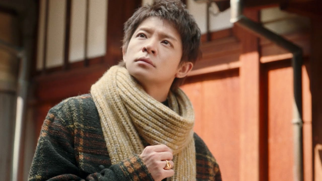 Number_i岸優太、冬の京都で大人コーデ魅せる Banana Republic HOLIDAY