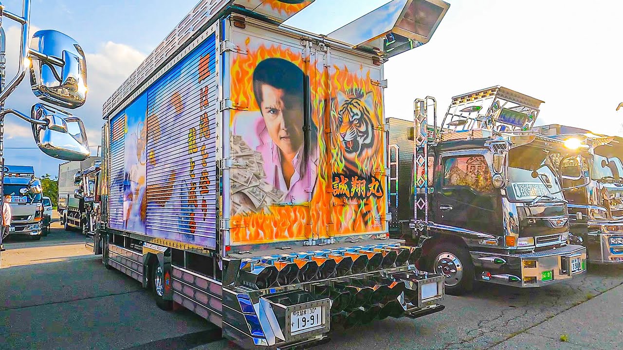 Vシネマの帝王 竹内力が‼️会場内動画③【哥麿会】デコトラ アート