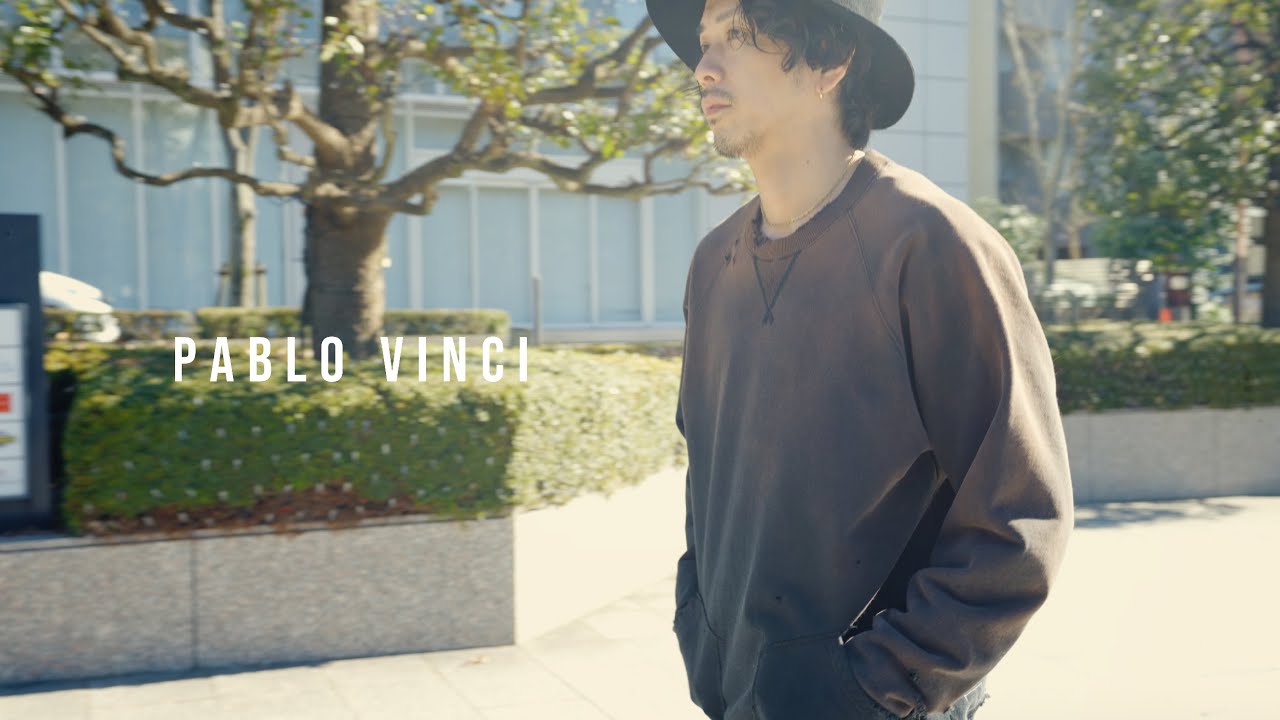 PABLO VINCI] Has a texture that looks as if it has faded due to UV