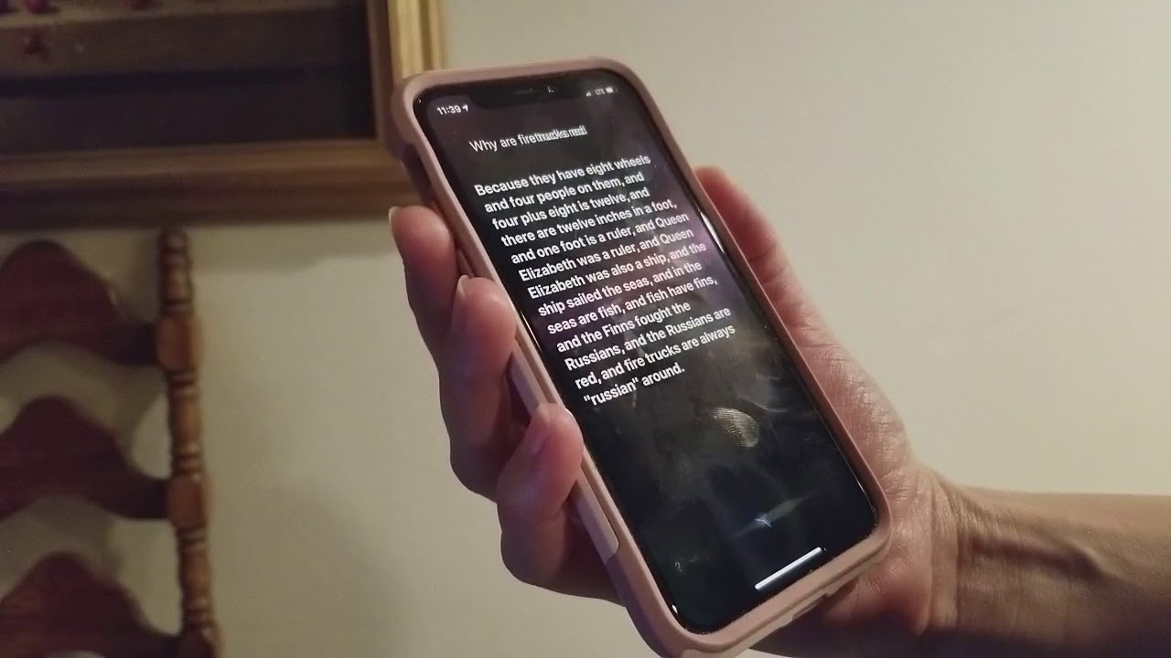 Why are fire trucks red? Siri's answer will make you laugh - YouTube