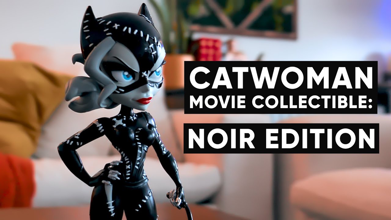 Catwoman Movie Collectible Noir Edition Vinyl Figure (Cryptozoic