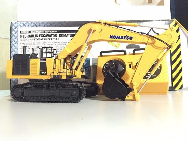 1/50 KOMATSU PC1250-8 R/C Excavator (Kyosho) Unboxing & Action