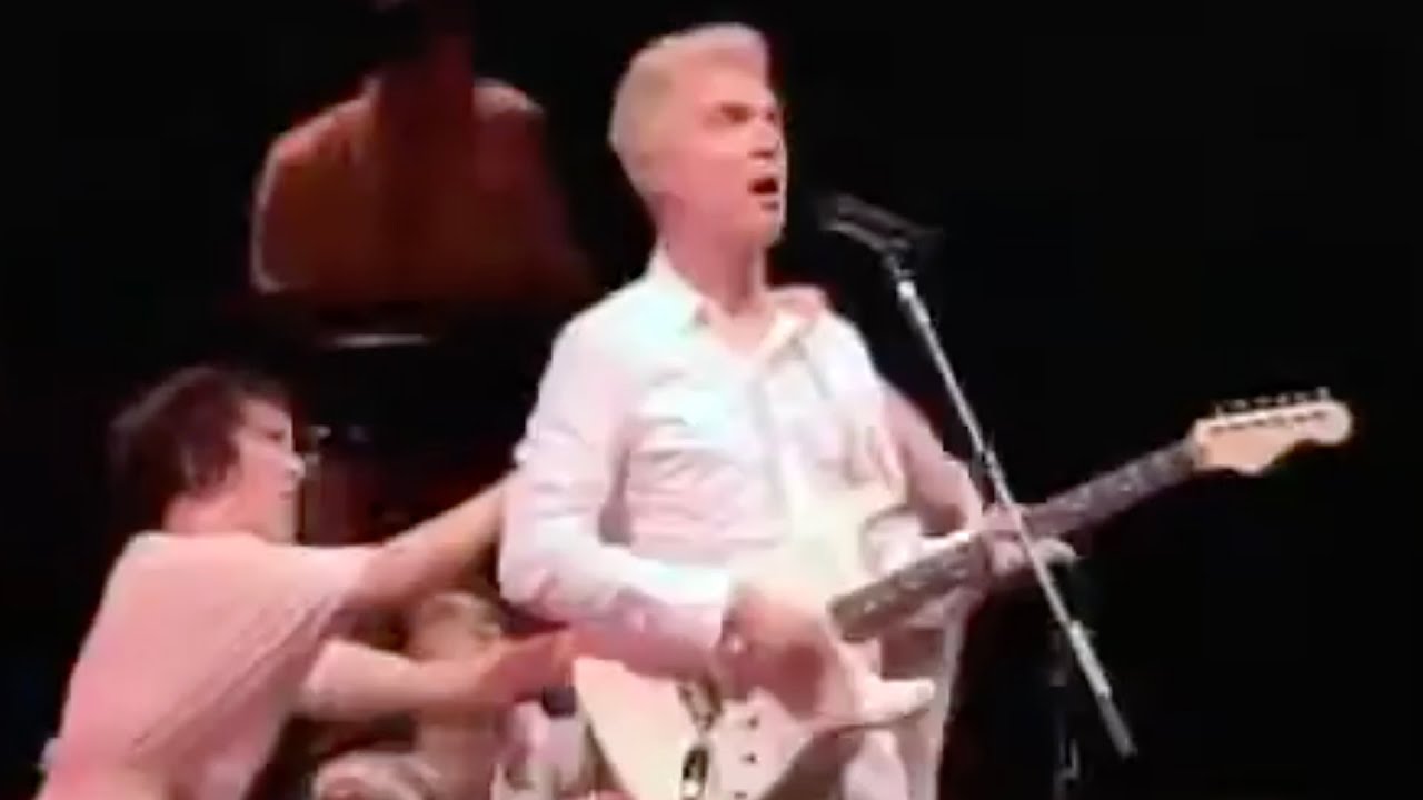 デヴィッド・バーンがブライアン・イーノと共同制作したアルバムの