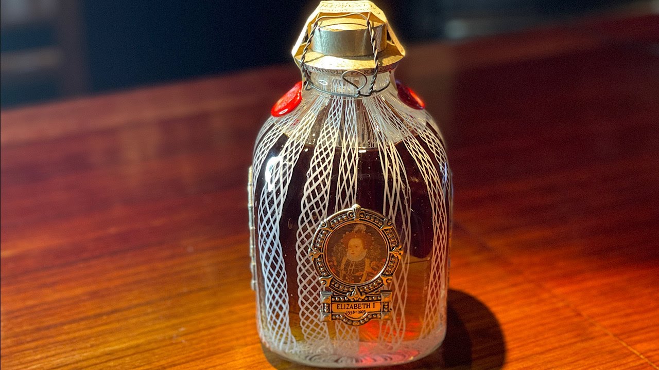 Rare Whiskey] Old Parr Elizabeth - YouTube
