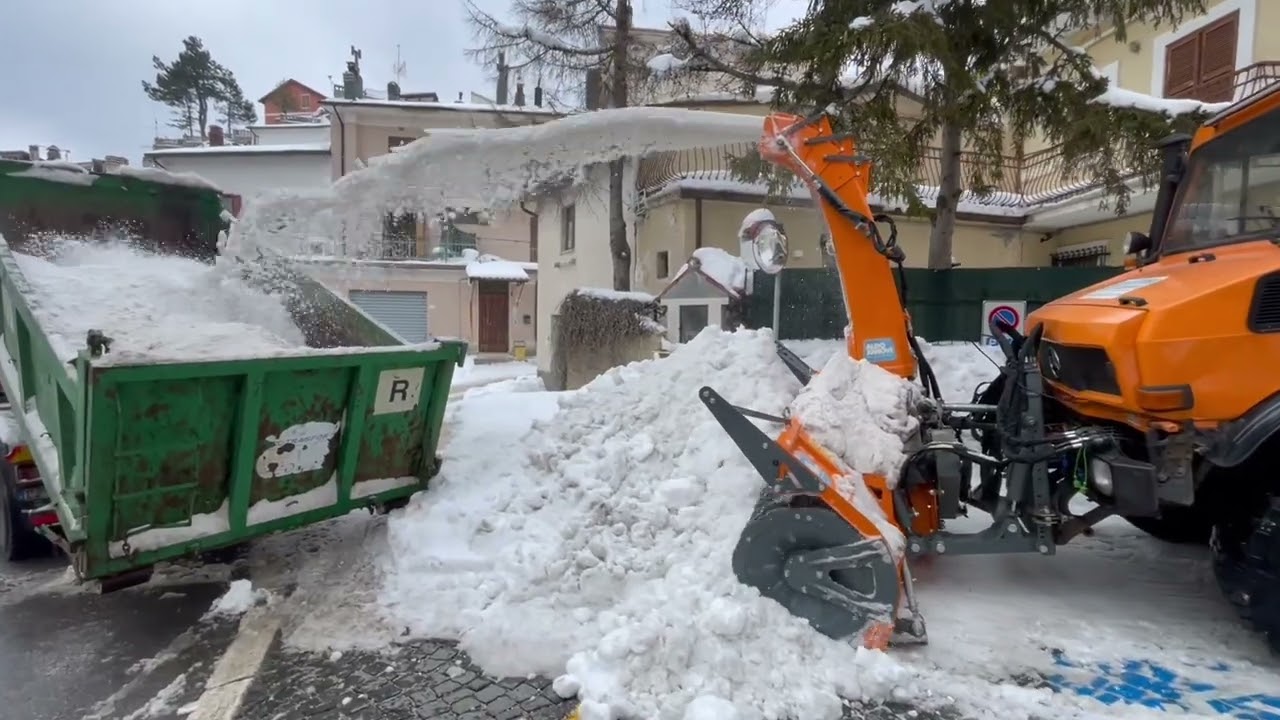 スノーブロワー | 【公式サイト】株式会社 MFT | 北海道 海外農業機械販売