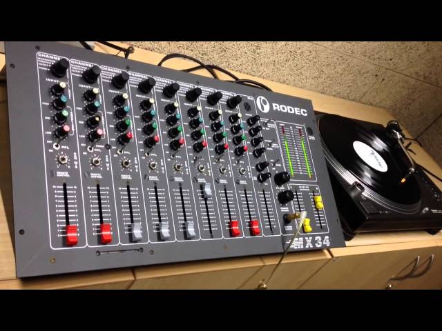 Testing the analogue mixer Rodec MX34 - YouTube