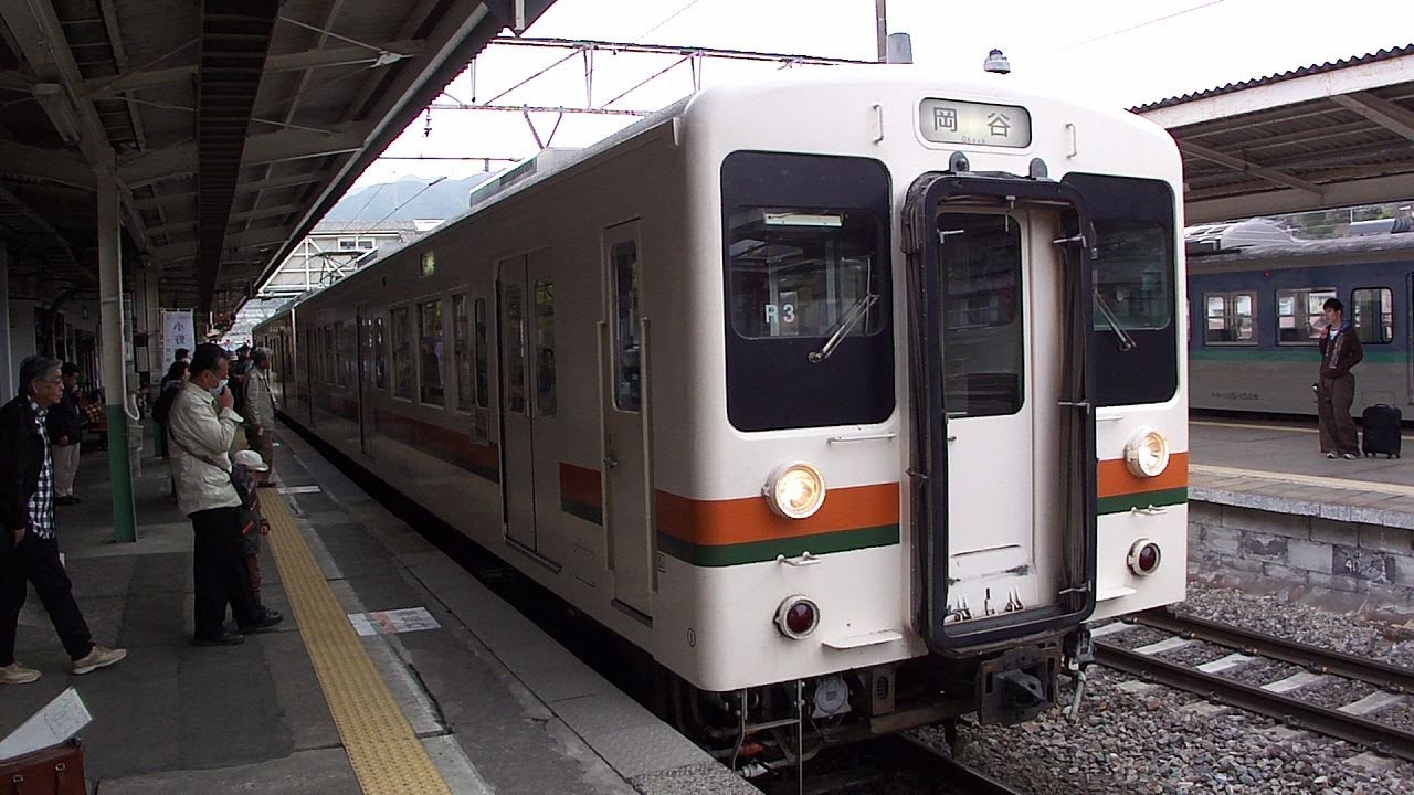 JR中央本線・飯田線 辰野駅にて(At Tatsuno Station on the JR Chuo