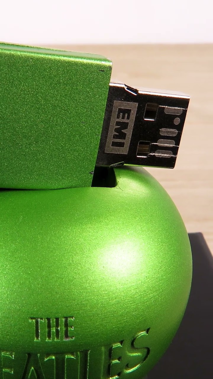 The Beatles USB Stereo Box Set - YouTube