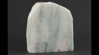 ミャンマー産翡翠 原石 磨き 249g｜天然石 原石 通販キラリ石