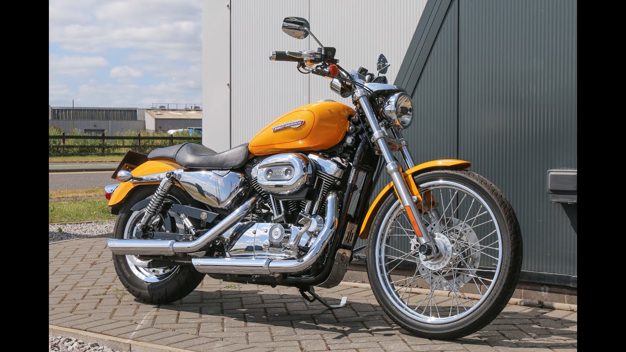 2008 Harley-Davidson Sportster XL1200C Custom in Corona Yellow