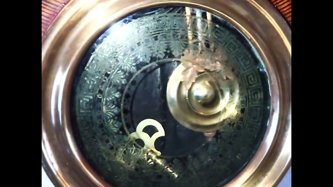 精工舎 真鍮被せ四ツ丸達磨型 ゼンマイ振り子時計 - YouTube