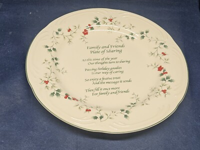 Vintage 1991 Pfaltzgraff Stoneware Winterberry Family & Friends