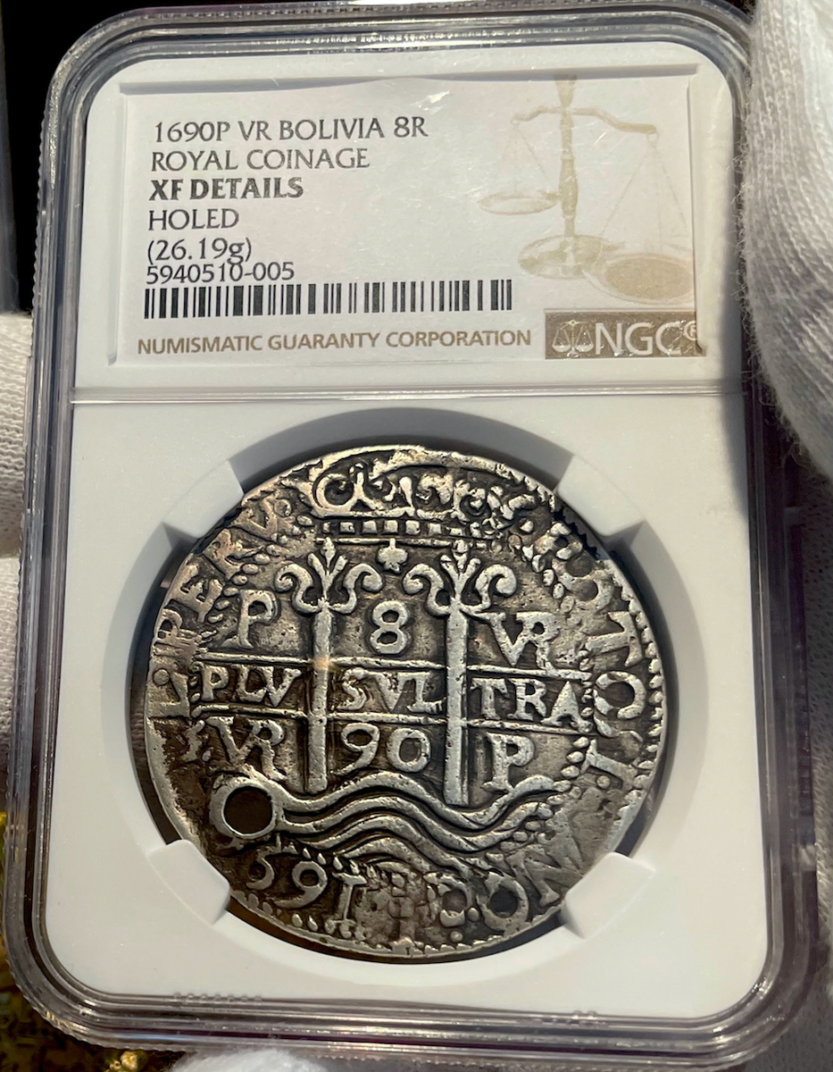 BOLIVIA 8 REALES 1690 DATED 