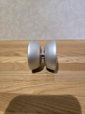 A-Rt Yokel One Drop Silver YOYO Yo-Yo | eBay