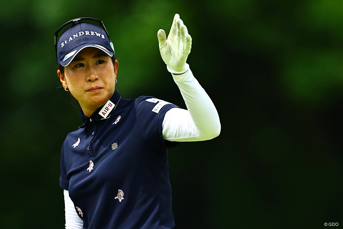 ツアー最長のブランクVへ木戸愛が首位浮上 永峰咲希も並走 【国内女子