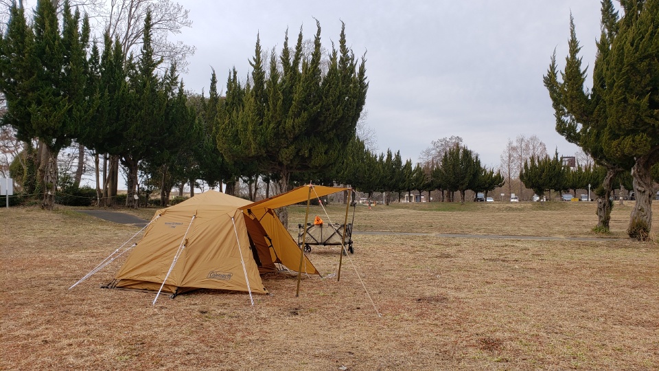 ワンタッチ設営！：コールマンインスタントアップドーム/S - 北海道で