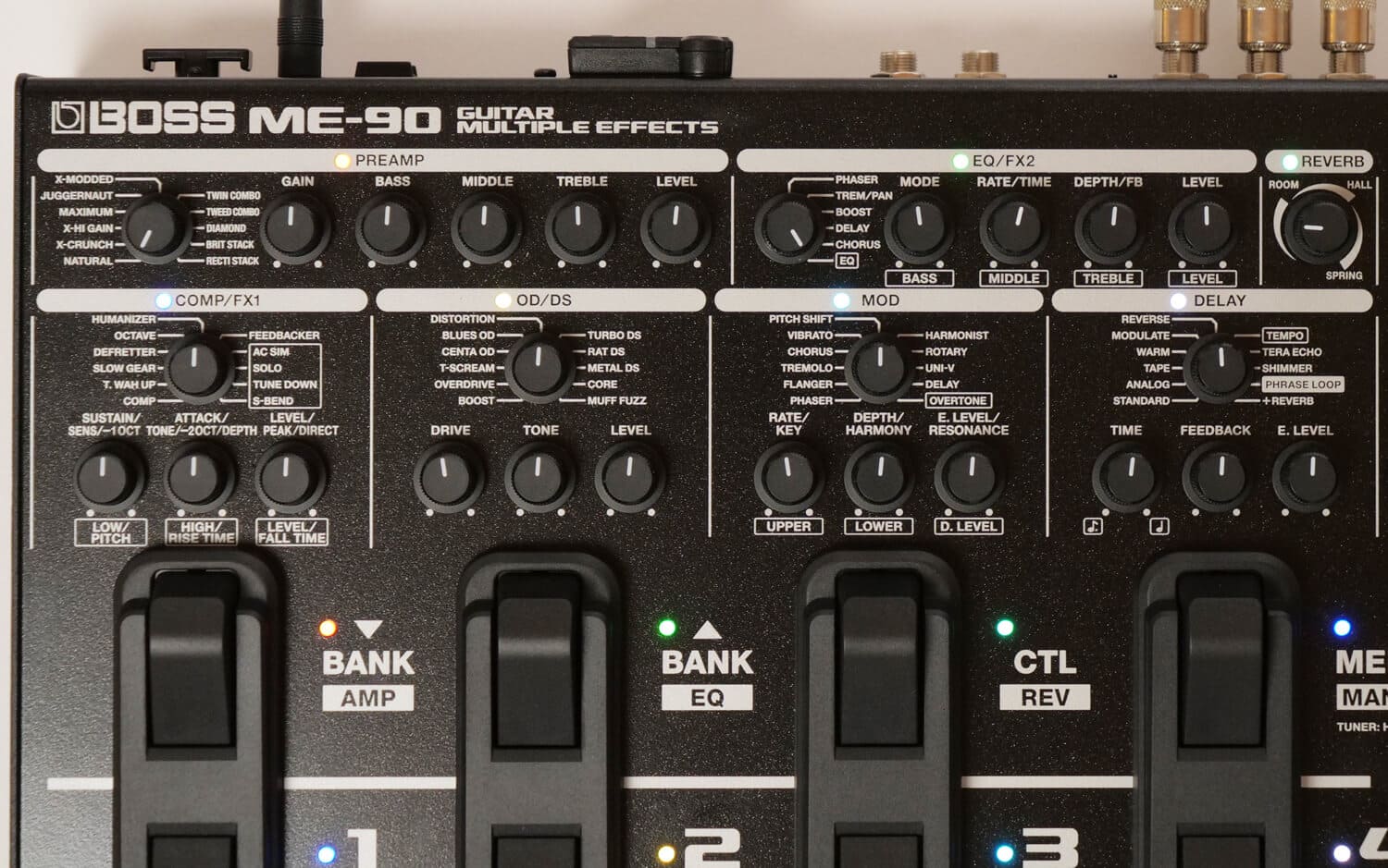 ツマミ操作のマルチエフェクター BOSS ME-90 レビュー!!【エレキギター