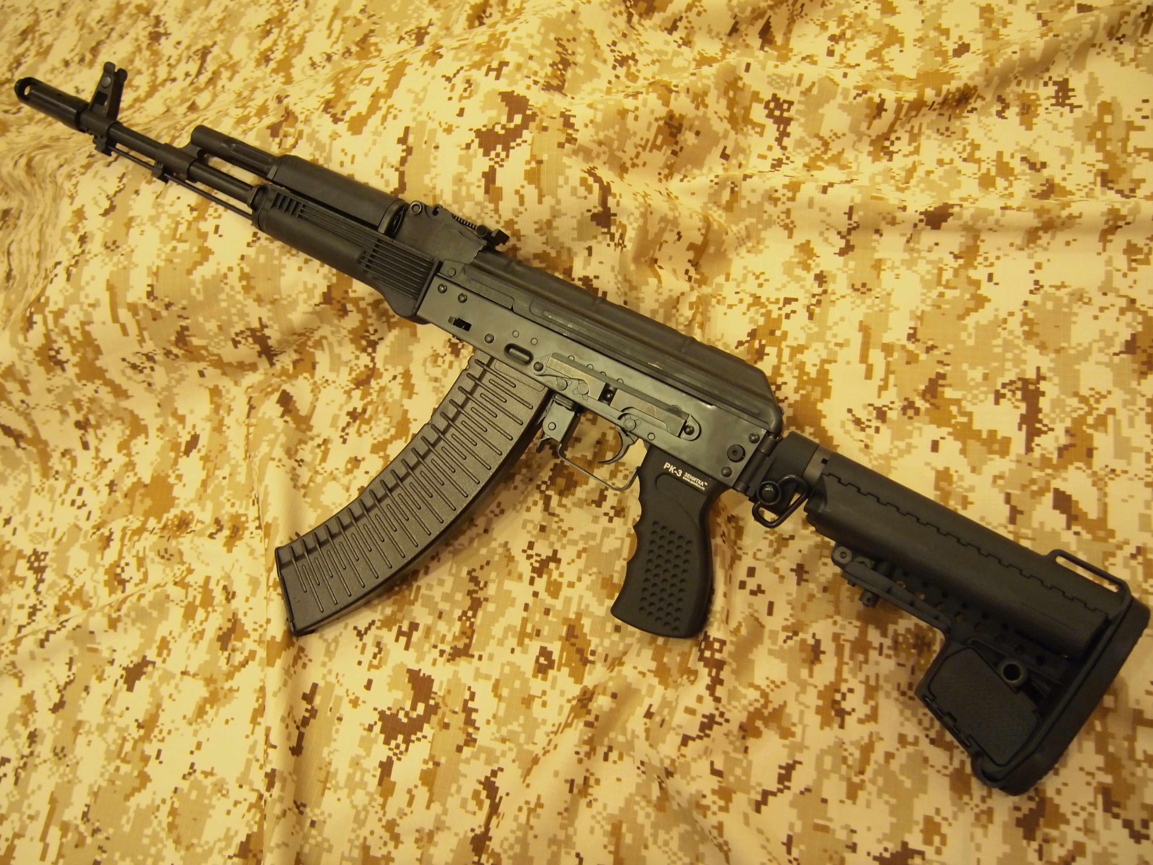 LCT製AK-74MNモダナイズ計画② Airsoft Artisan製M4ストックアダプタ
