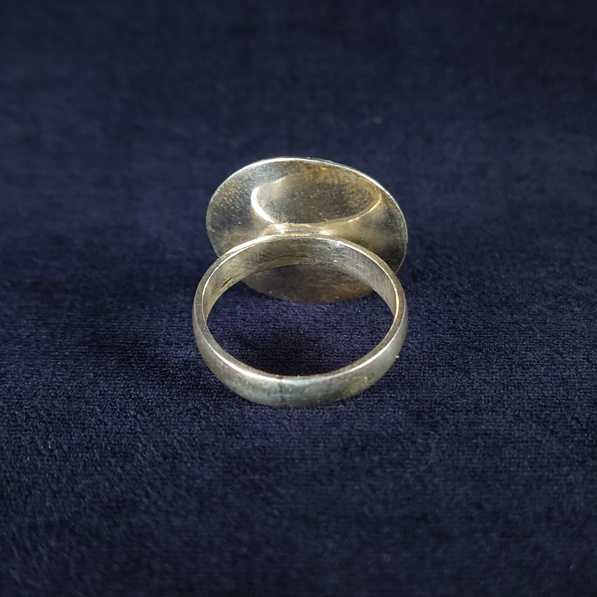 トゥアレグ シルバー リング 円形フェイス モロッコ伝統模様