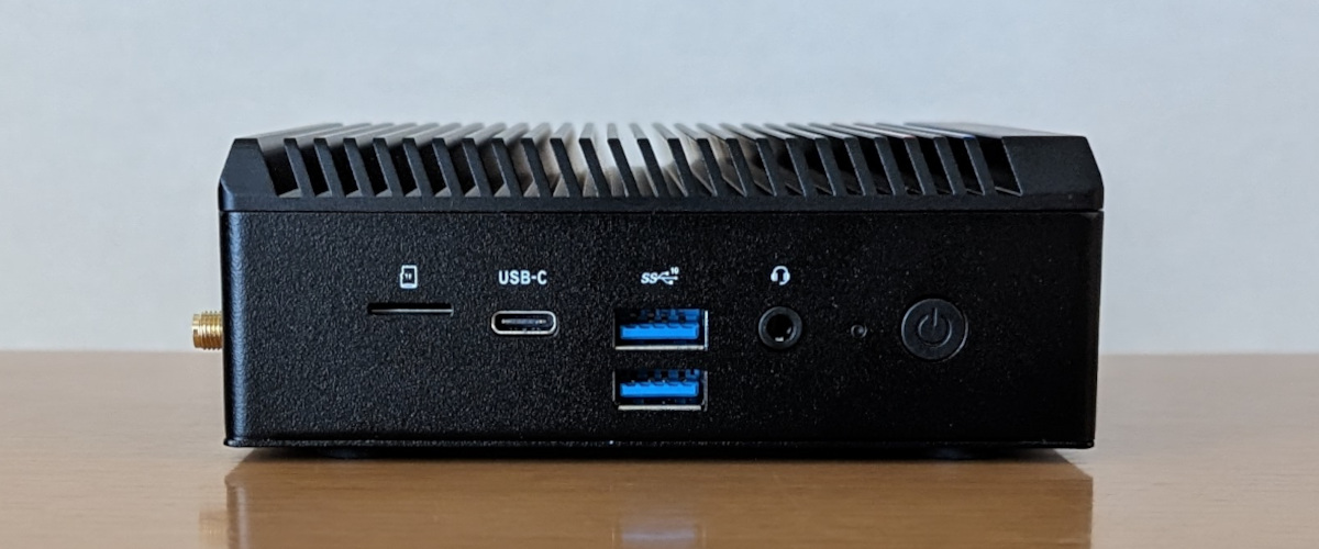 MINIX NEO Z100-0db レビュー － Intel N100搭載で「ファンレス＝無音