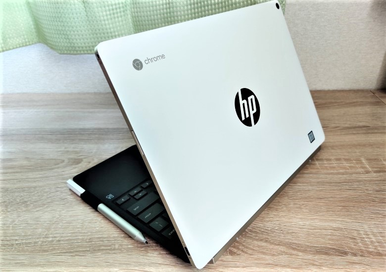 HP Chromebook x2 レビュー － 12.3インチのデタッチャブル2 in 1