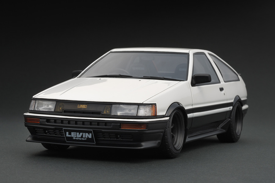 IG0542 1/18 Toyota Corolla Levin (AE86) 3Door GT Apex White/Black