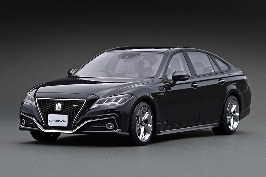 IG1682 1/18 Toyota Crown (220) 3.5L RS Advance Precious Black