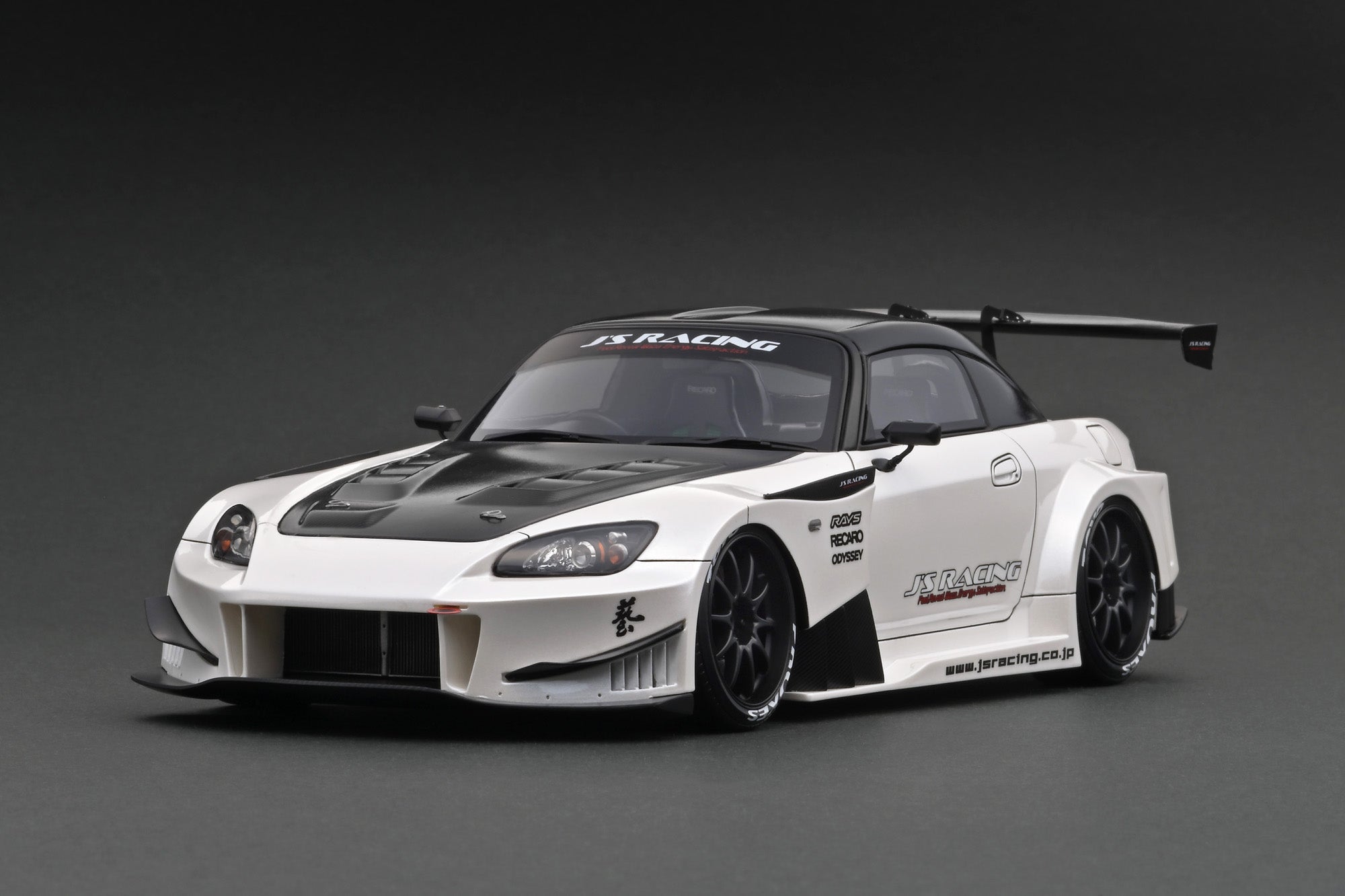 IG2010 J'S RACING S2000 (AP1) Pearl White – ignition model