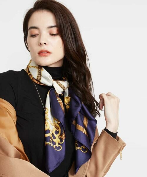 セール】 チェーンプリントシルクスカーフ （マフラー・ショール