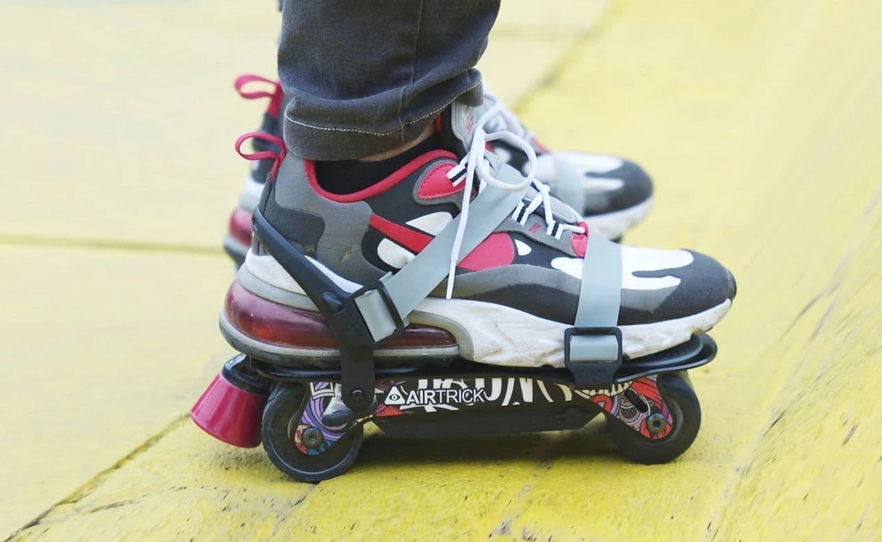スニーカーに取り付ける電動ローラースケート Airtrick E-Skates「A1