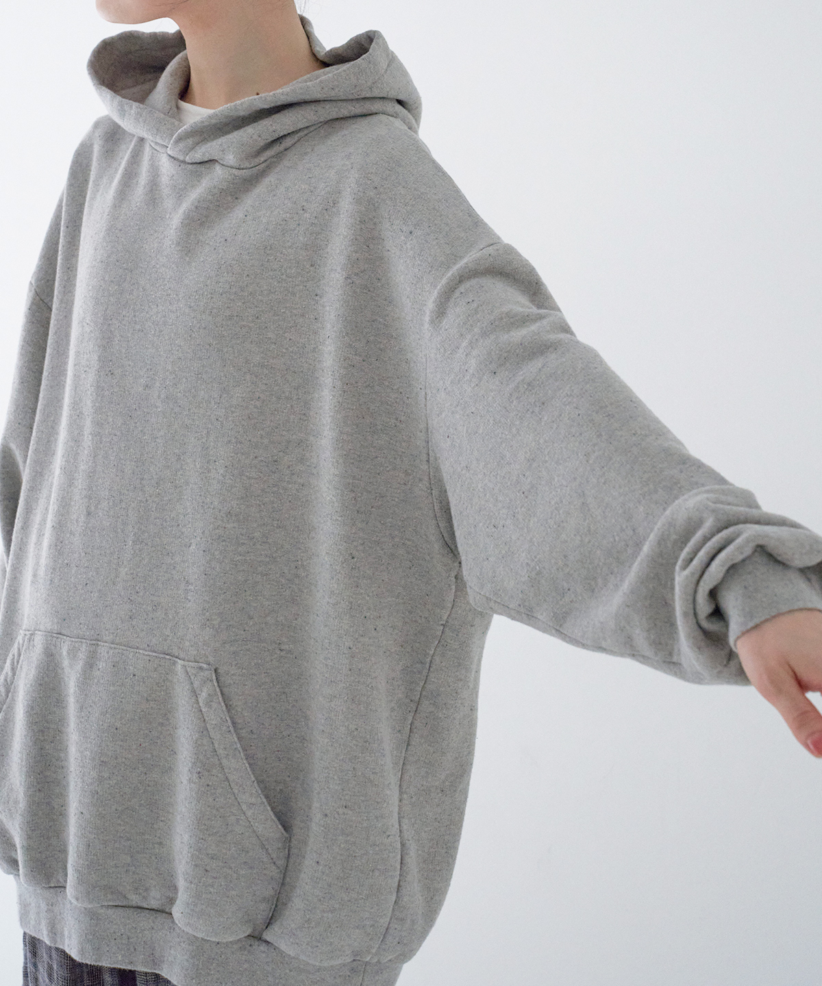 ネストローブ ウール裏毛起毛パーカー27500円 フリー ライトグレー