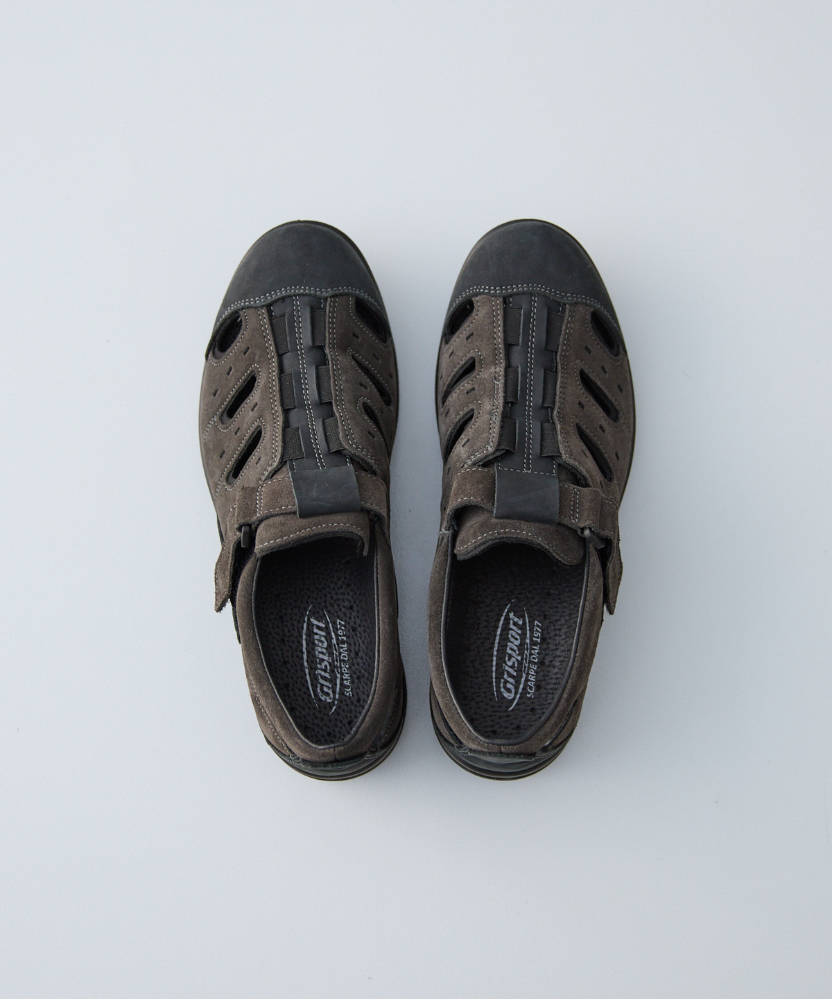 GRISPORT / ESVIO GURKHA｜nest Robe / CONFECT ONLINE SHOP