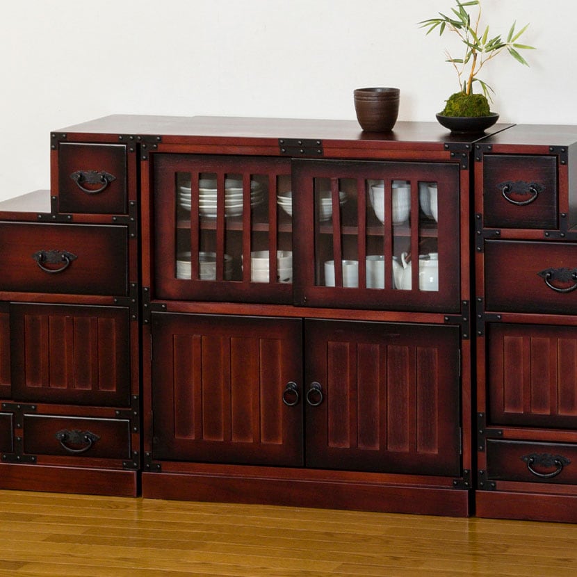 送料無料】 民芸調 水屋 和タンス 収納棚 引き戸 扉付き 和風 天然木