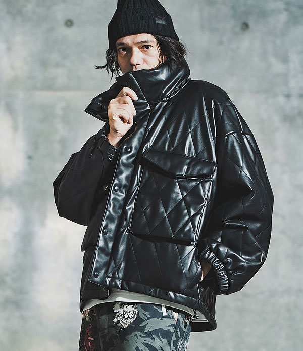 GLIM CLAP ノーカラージャケット ペイズリー柄 ミニマルジャケット