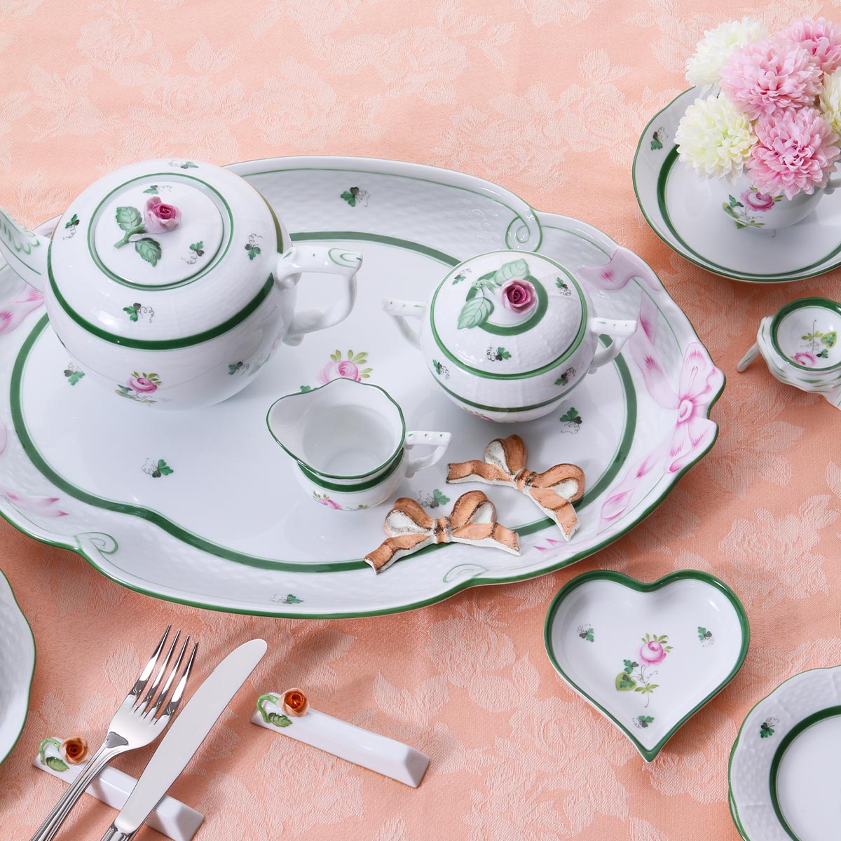 楽天市場】【3/1クーポン・P10】 ヘレンド (HEREND) ウィーンのバラ