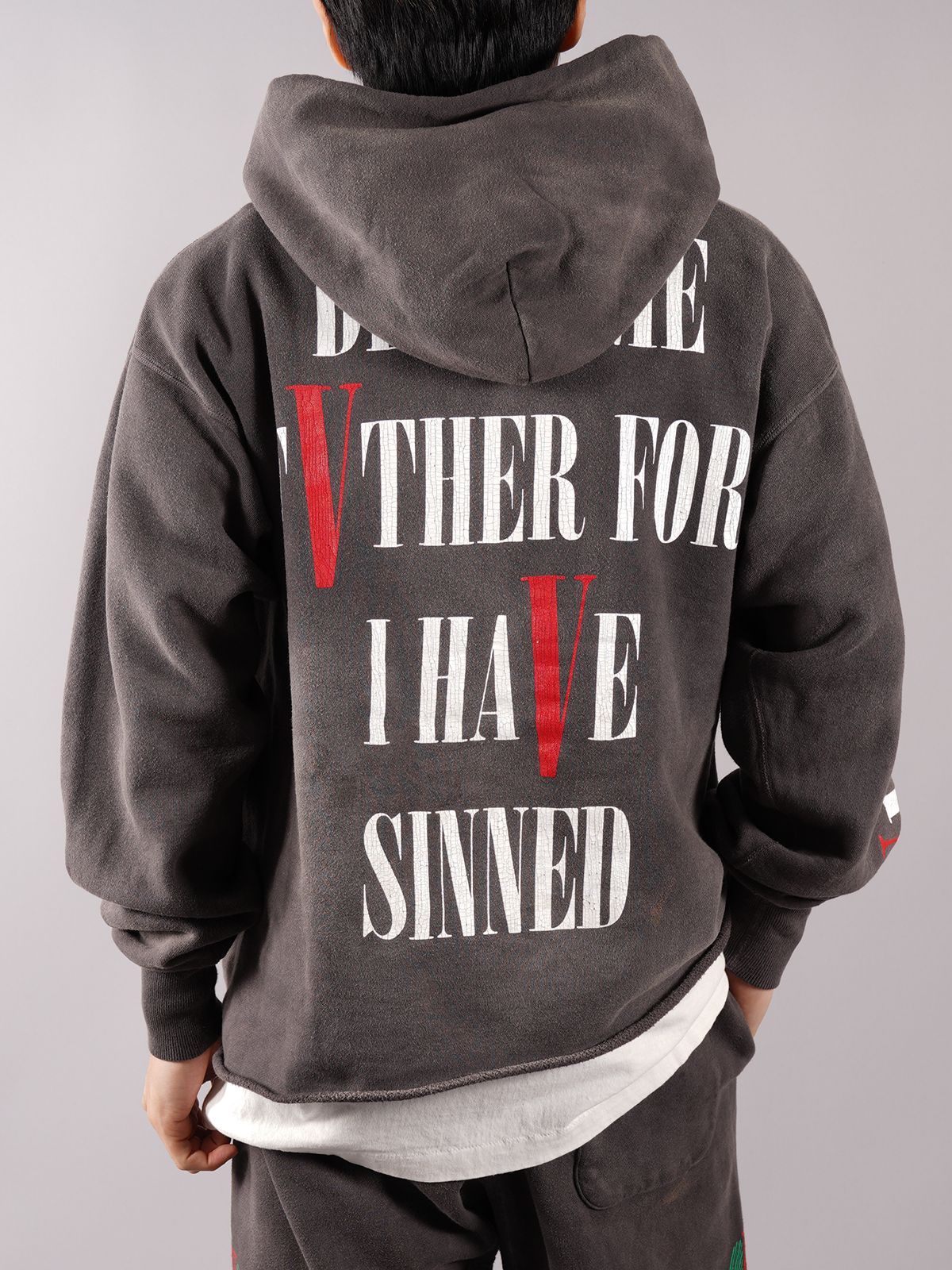 SAINT M×××××× - ラスト1点 / SM-S22-0000-070 / HOODIE / VLONE